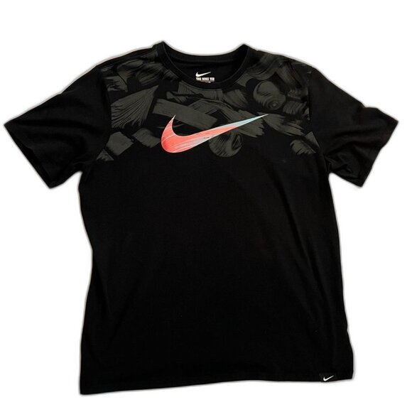 Nike Other - NEW Nike Tee